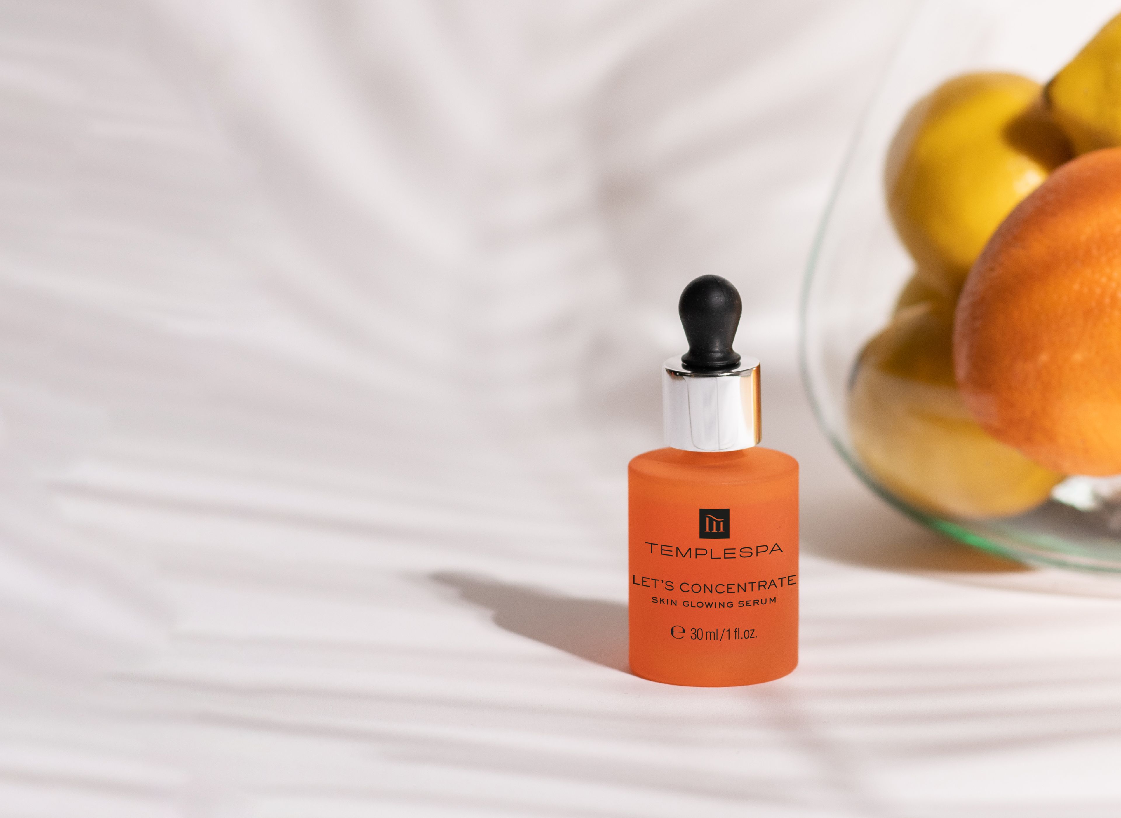 Temple Spa Let's Concentrate Skin Glowing Serum with lemons